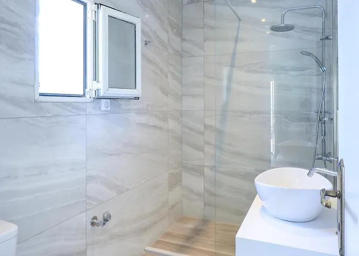 Filalithis & 3* Sami (Kefalonia)