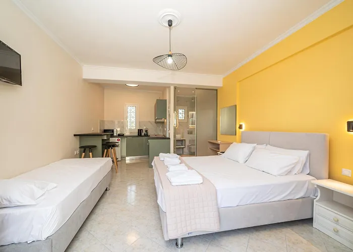 Filalithis & 3* Sami (Kefalonia)