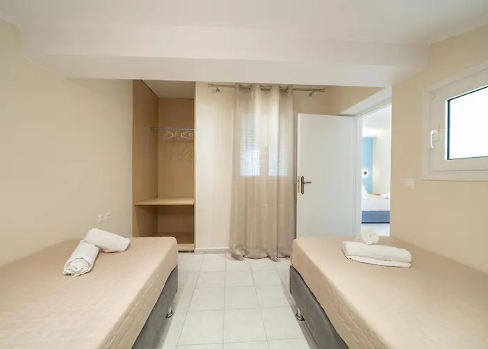 Filalithis & 3* Sami (Kefalonia)