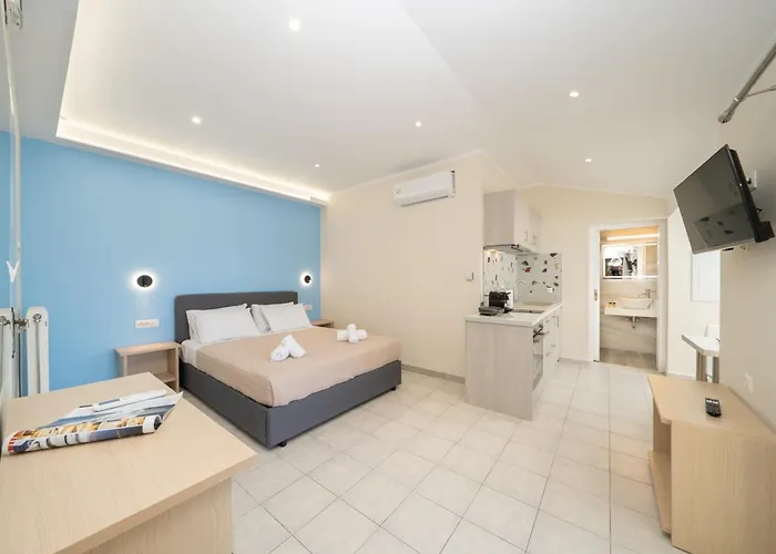 Aparthotel Filalithis &